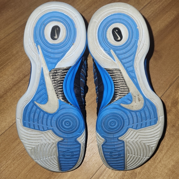 2012 Lunar Hyperdunk 2012+ | Black Blue Glow | Size M8 - Picture 9 of 9